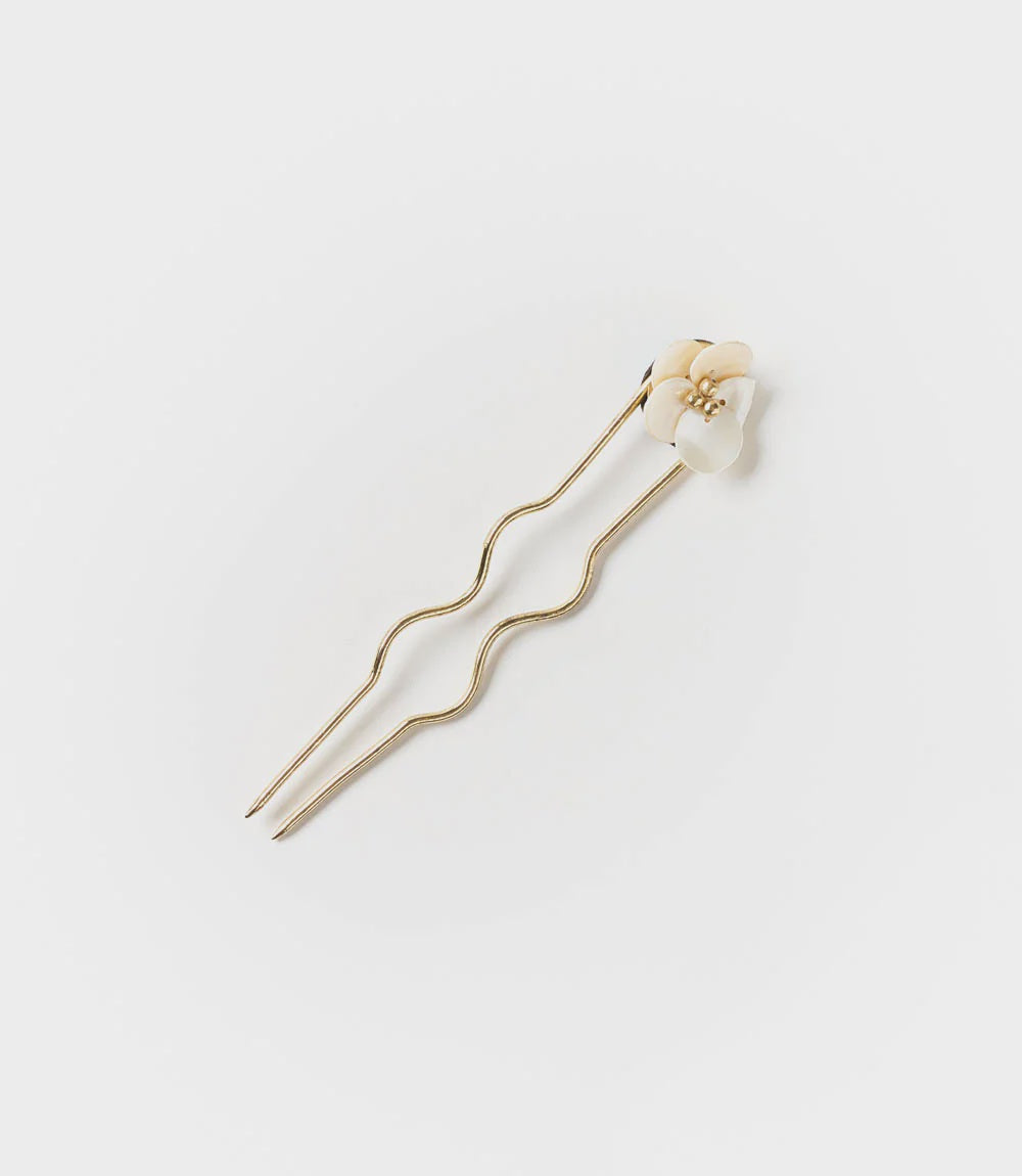 Aiyana Flower Hair Pin The Aesthetic Aiyana Flower Hair Pin The Aesthetic